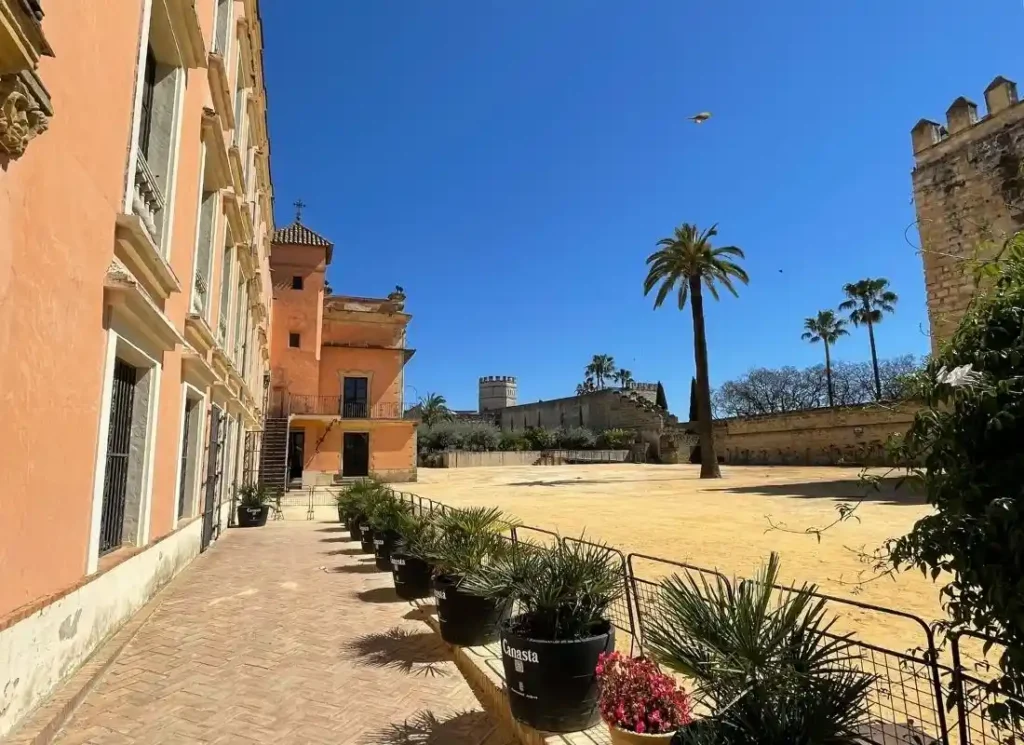 A quiet plaza in Jerez, Spain