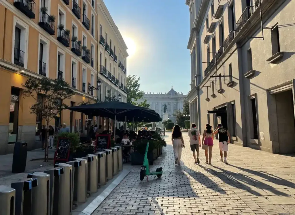 Plaza de Santiago, one of many things to do in Madrid